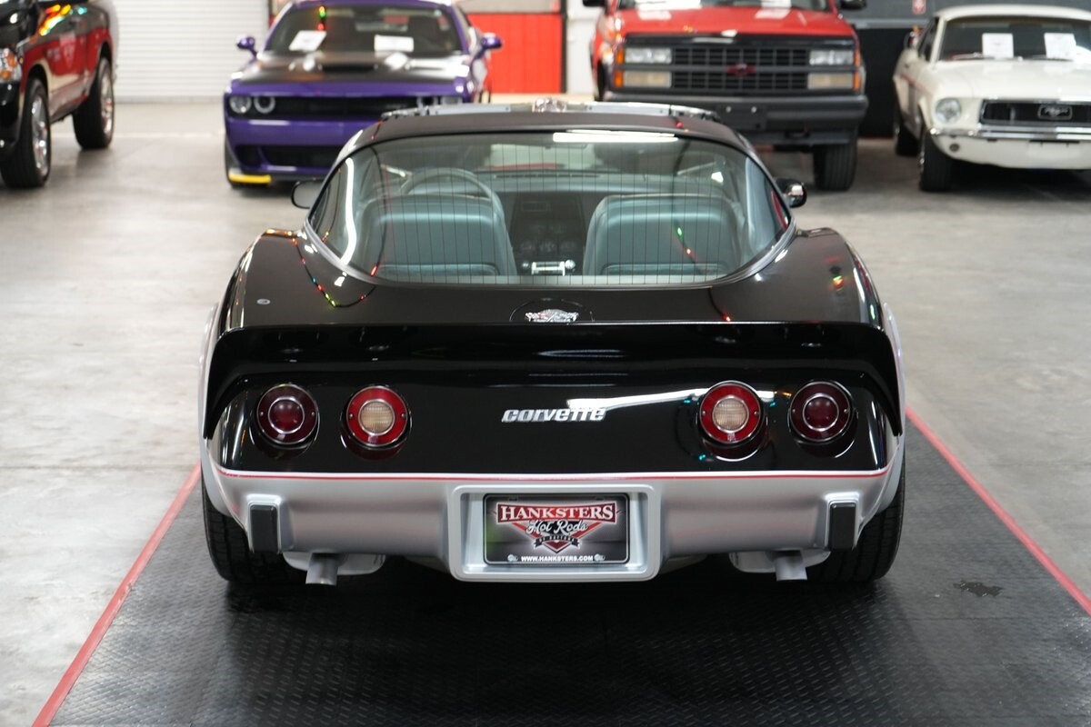 Chevrolet-Corvette-Indianapolis-500-Pace-Car-Edition-1978-Coupe-29