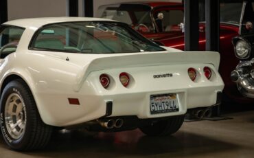 Chevrolet-Corvette-L82-350325HP-V8-4-spd-manual-1979-2-Door-Coupe-23