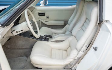Chevrolet-Corvette-L82-350325HP-V8-4-spd-manual-1979-2-Door-Coupe-30
