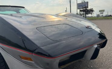 Chevrolet-Corvette-Pace-Car-1978-Coupe-20