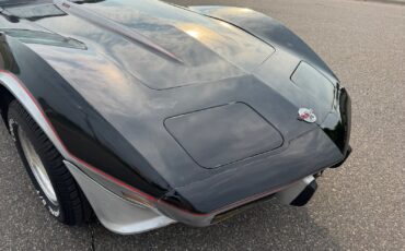 Chevrolet-Corvette-Pace-Car-1978-Coupe-22