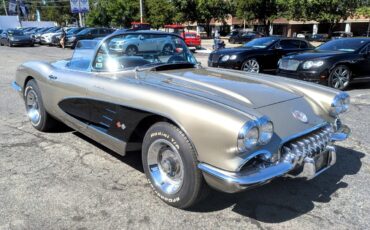 Chevrolet-Corvette-Stingray-Convertible-1959-Convertible-12