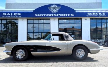 Chevrolet-Corvette-Stingray-Convertible-1959-Convertible-3