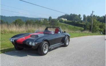 Chevrolet-Corvette-grand-sport-1964-Black-w-Red-Stripe-Red-1
