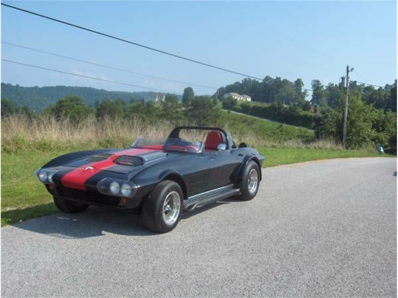 Chevrolet-Corvette-grand-sport-1964-Black-w-Red-Stripe-Red-1