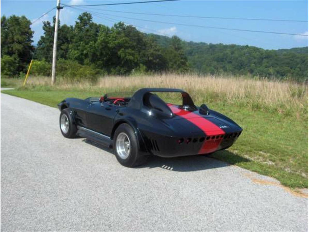 Chevrolet-Corvette-grand-sport-1964-Black-w-Red-Stripe-Red-13