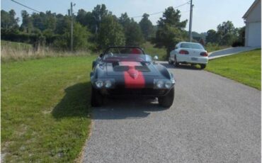 Chevrolet-Corvette-grand-sport-1964-Black-w-Red-Stripe-Red