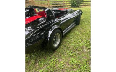Chevrolet-Corvette-grand-sport-1964-Black-w-Red-Stripe-Red-6