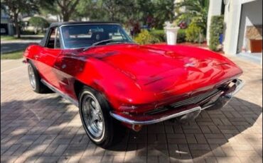 Chevrolet-Corvette-stingray-1964-Red-Black-1