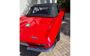 Chevrolet-Corvette-stingray-1964-Red-Black-2