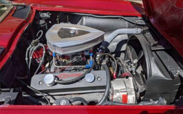 Chevrolet-Corvette-stingray-1965-CANDY-APPLE-RED-BLACK-AND-RED-24