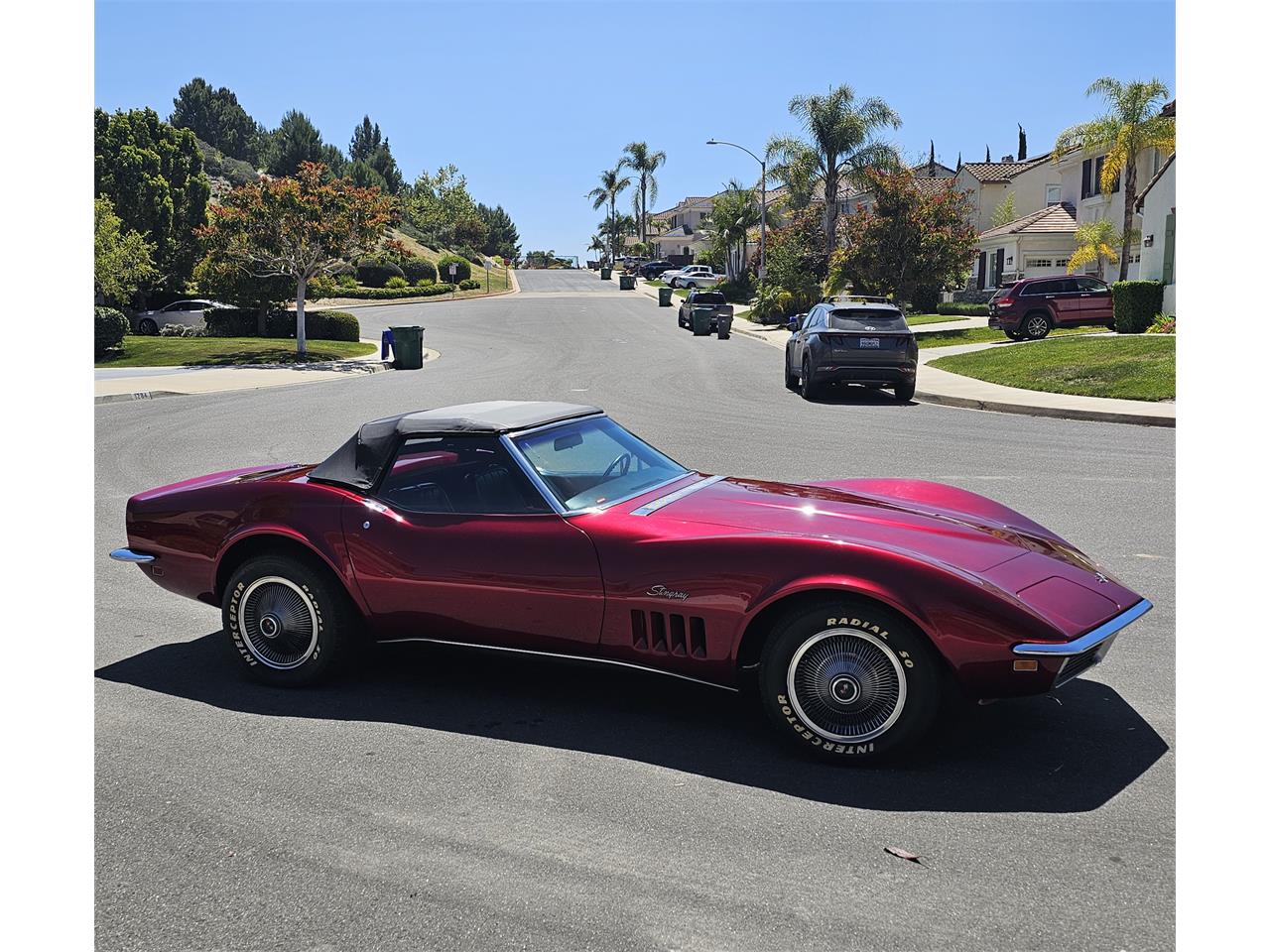 Chevrolet-Corvette-stingray-1969-Candy-Wineberry-Black-14