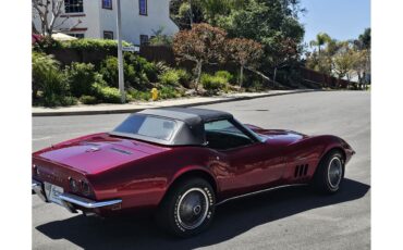 Chevrolet-Corvette-stingray-1969-Candy-Wineberry-Black-15