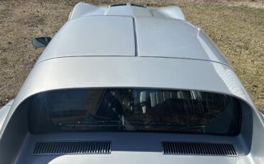 Chevrolet-Corvette-stingray-1969-Cortez-Silver-Bkack-10