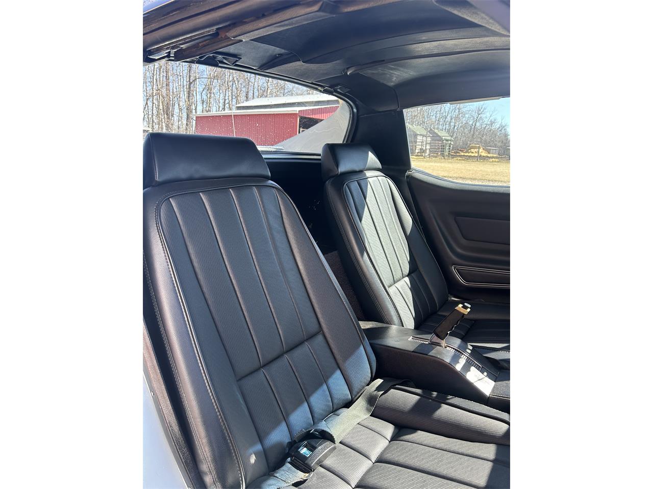 Chevrolet-Corvette-stingray-1969-Cortez-Silver-Bkack-12