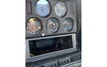 Chevrolet-Corvette-stingray-1969-Cortez-Silver-Bkack-20