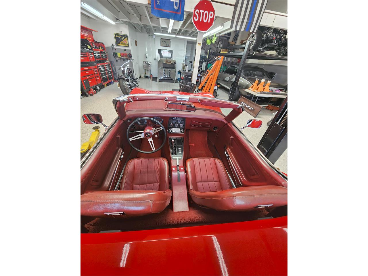 Chevrolet-Corvette-stingray-1974-Red-Red-1