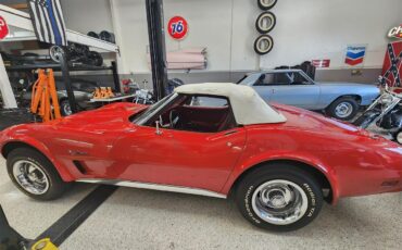 Chevrolet-Corvette-stingray-1974-Red-Red-10