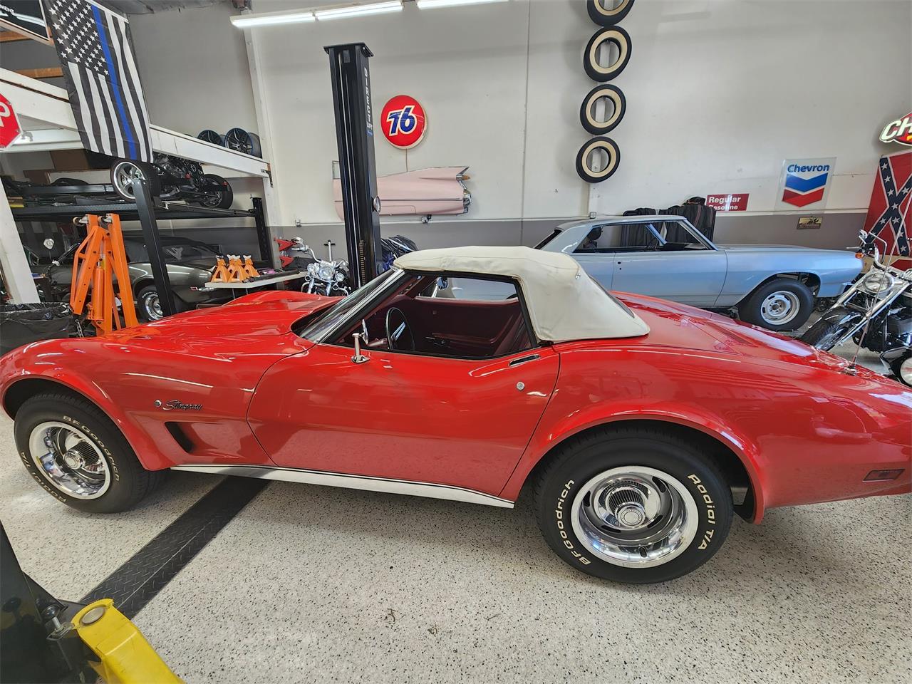 Chevrolet-Corvette-stingray-1974-Red-Red-10