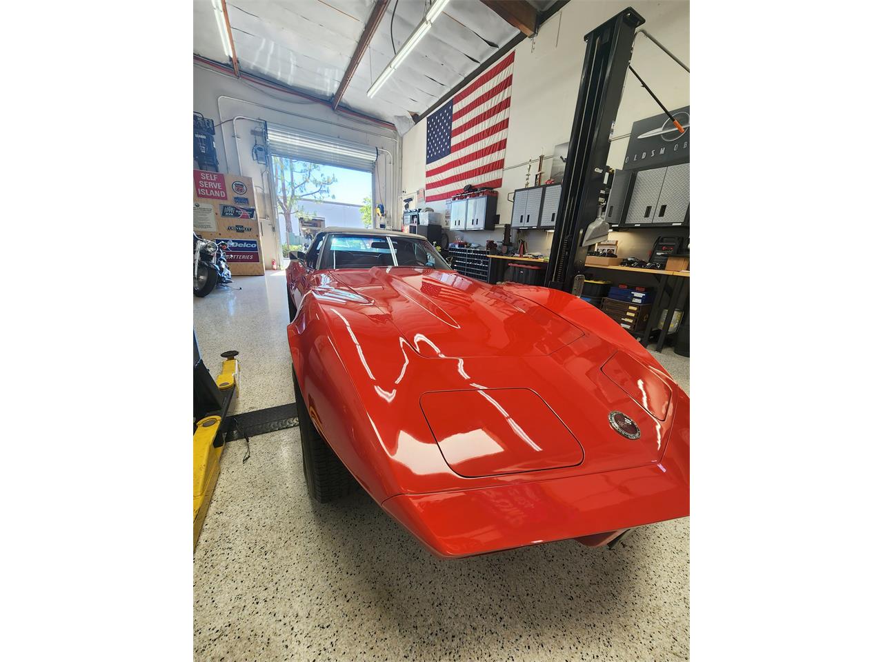 Chevrolet-Corvette-stingray-1974-Red-Red-25