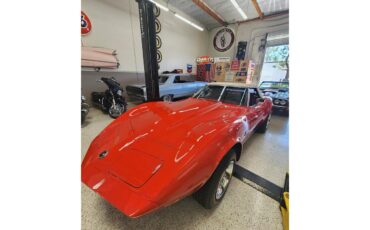 Chevrolet-Corvette-stingray-1974-Red-Red-28