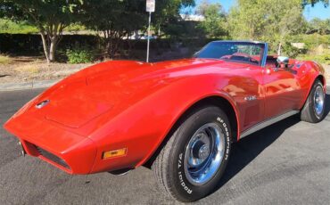 Chevrolet-Corvette-stingray-1974-Red-Red