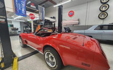 Chevrolet-Corvette-stingray-1974-Red-Red-4