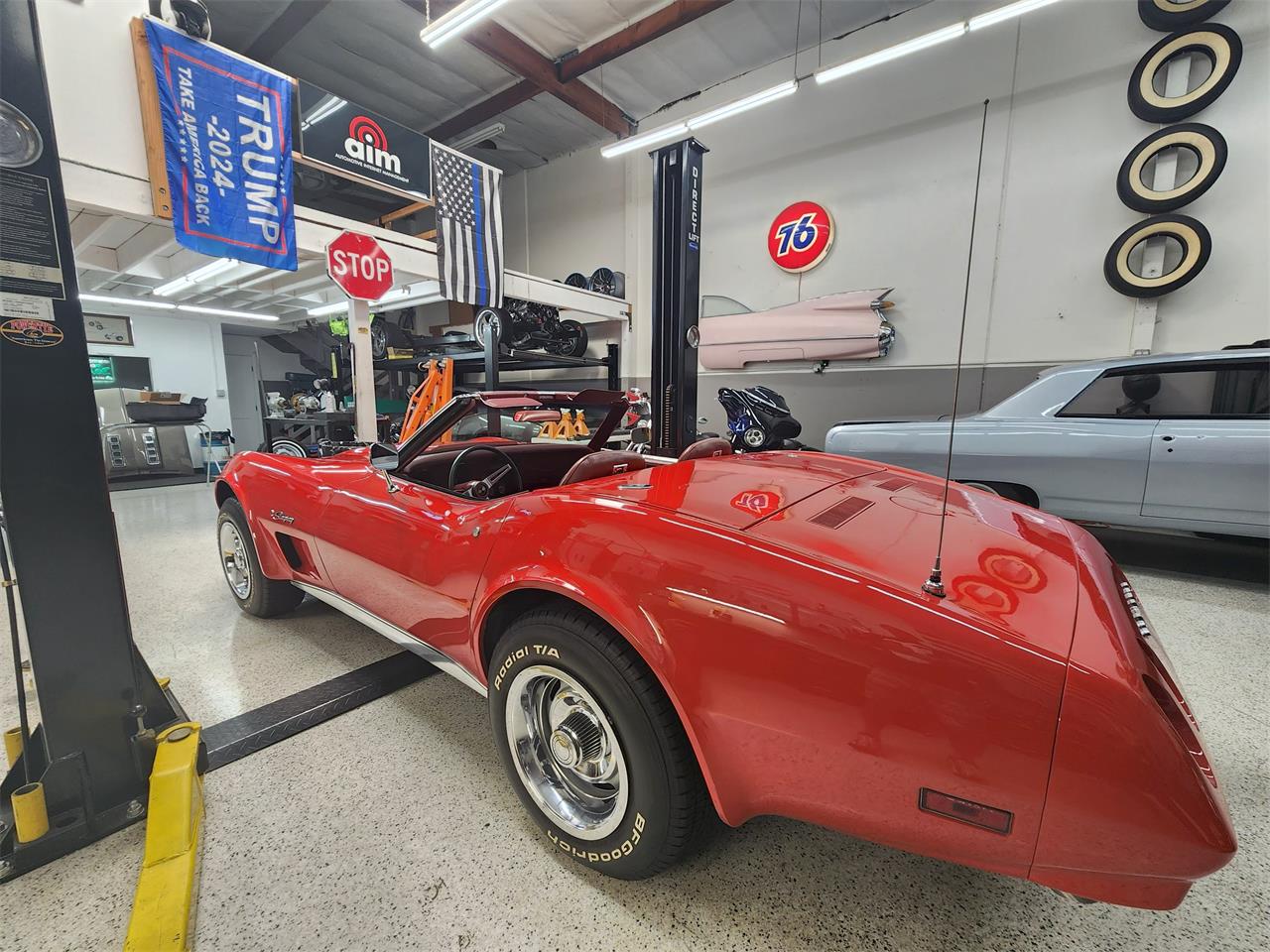 Chevrolet-Corvette-stingray-1974-Red-Red-4