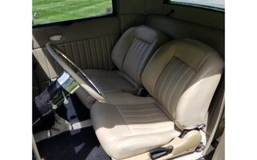 Chevrolet-Coupe-1932-chameleon-Tan-14