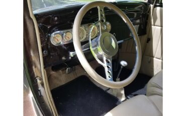 Chevrolet-Coupe-1932-chameleon-Tan-15