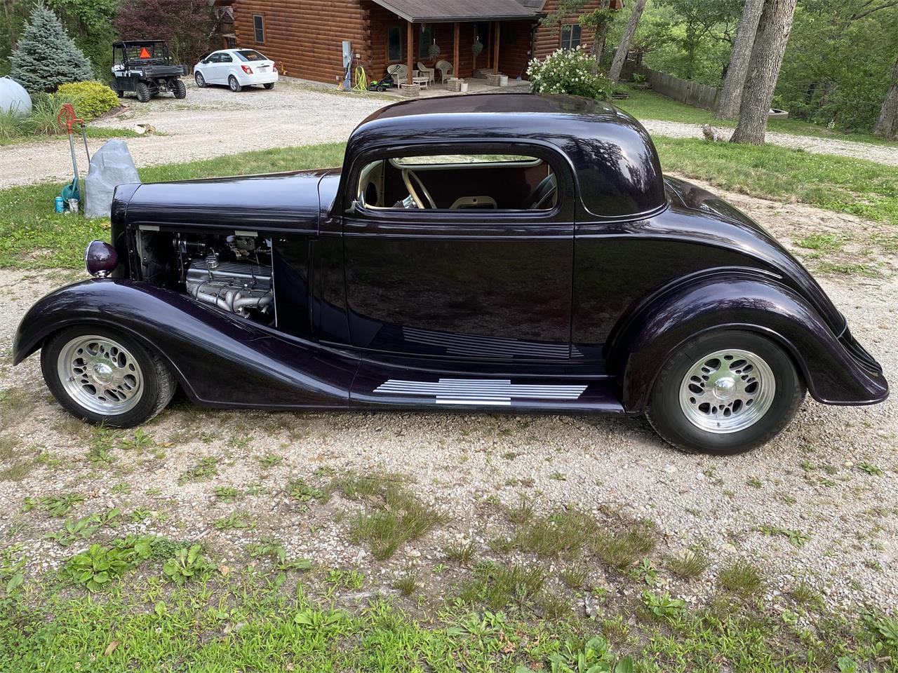 Chevrolet-Coupe-1934-Dark-Purple-Tan-10