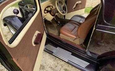 Chevrolet-Coupe-1934-Dark-Purple-Tan-12