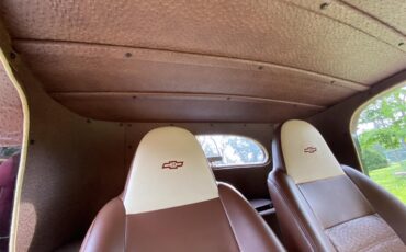 Chevrolet-Coupe-1934-Dark-Purple-Tan-6
