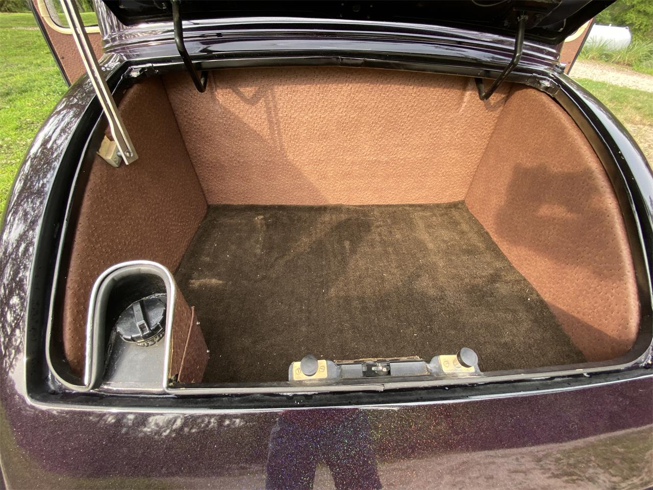 Chevrolet-Coupe-1934-Dark-Purple-Tan-7