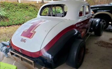Chevrolet-Coupe-1939-Gloss-White-8