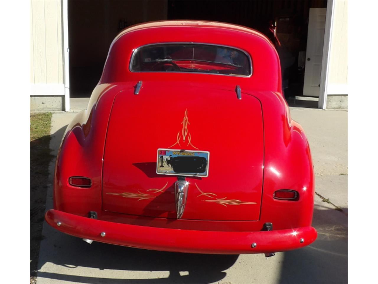 Chevrolet-Coupe-1947-Red-RedTan-2