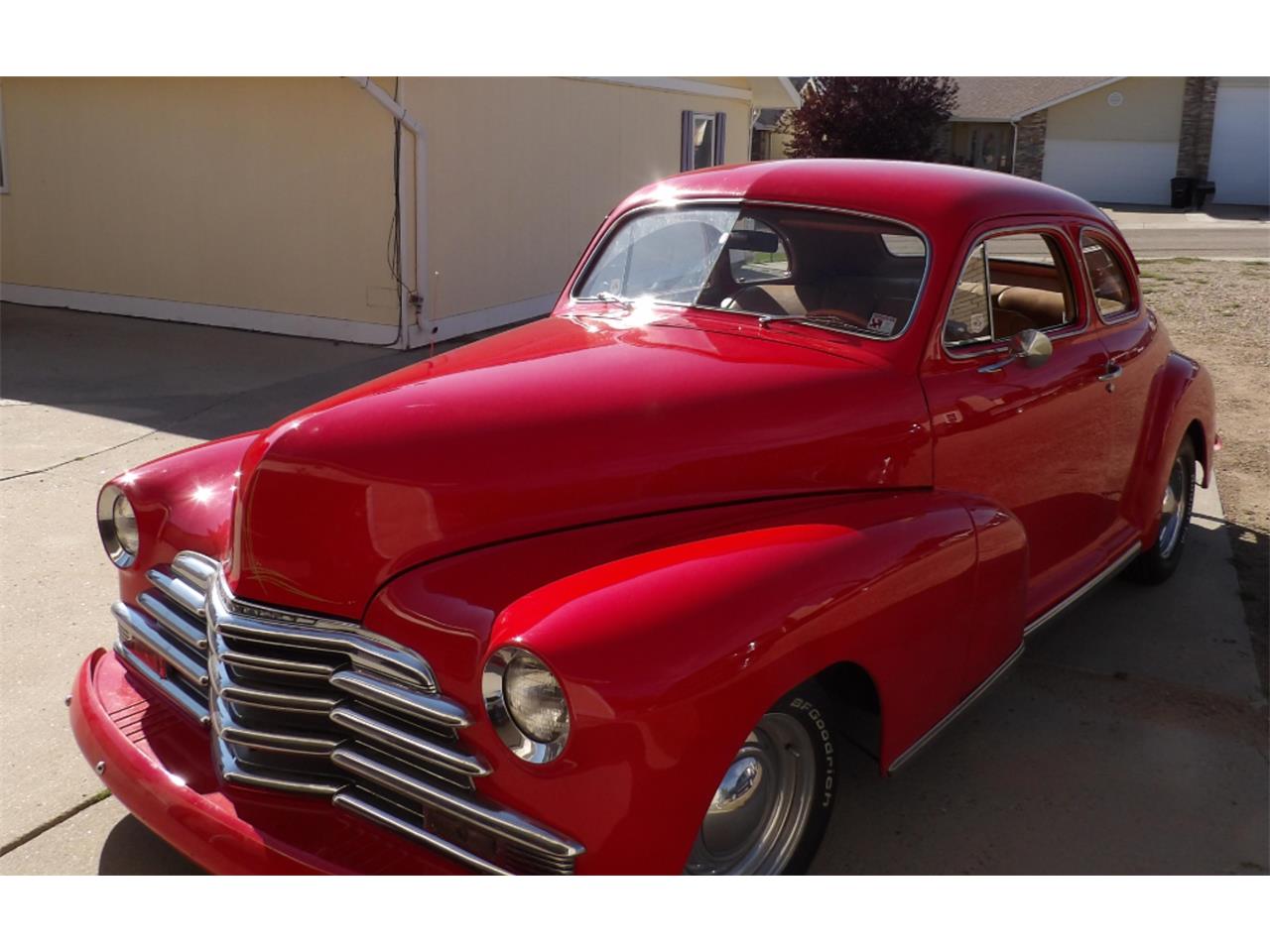Chevrolet-Coupe-1947-Red-RedTan-4