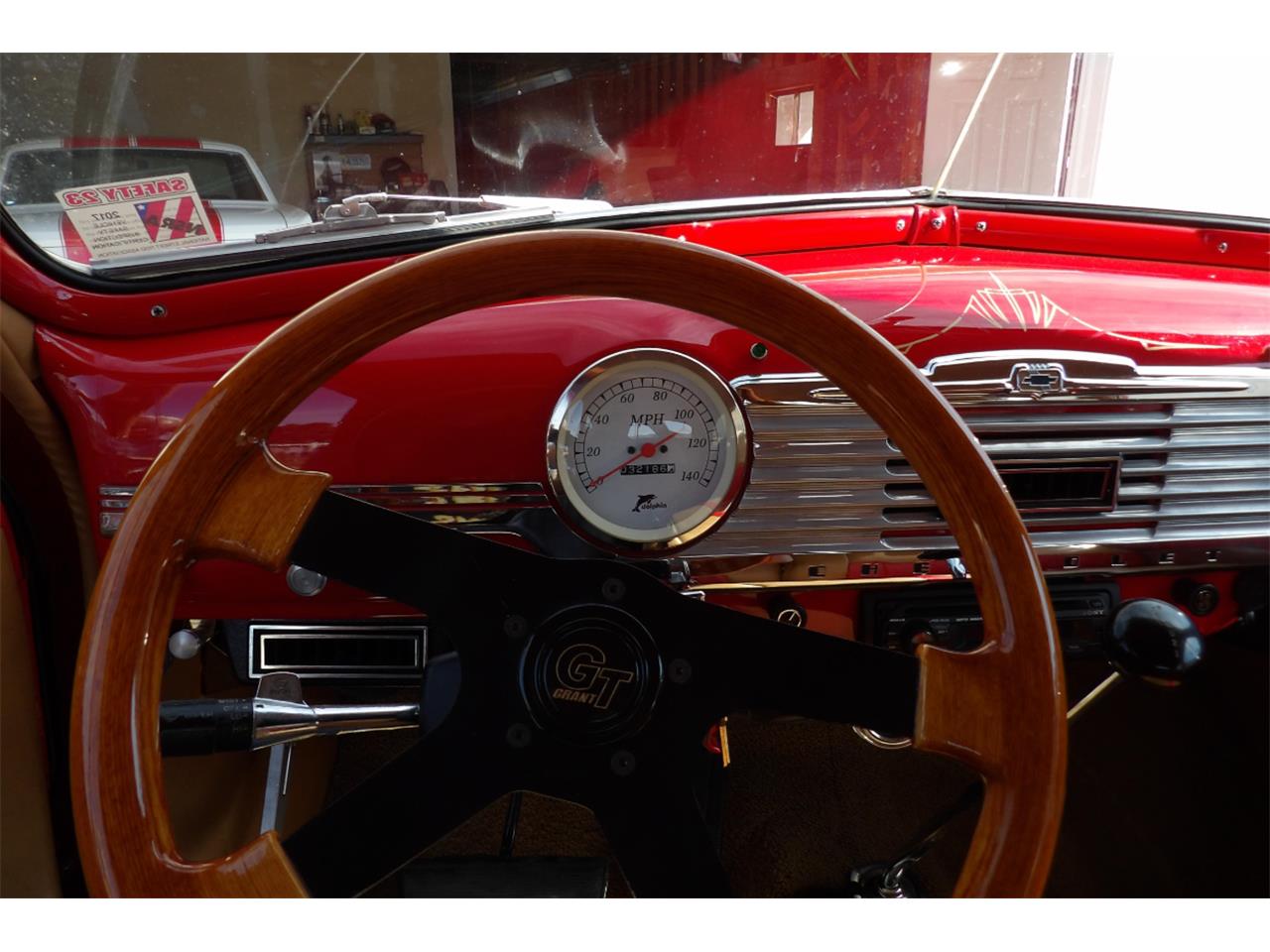 Chevrolet-Coupe-1947-Red-RedTan-7