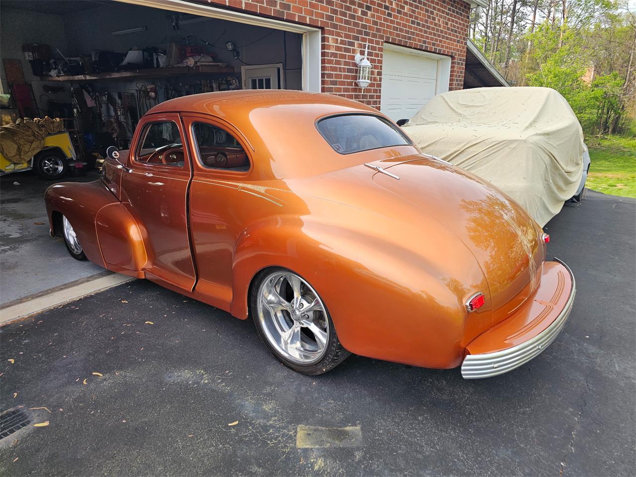 Chevrolet-Coupe-1948-Copper-Browntan-13