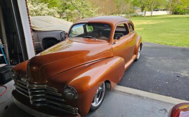 Chevrolet-Coupe-1948-Copper-Browntan-9
