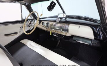 Chevrolet-DeLuxe-Coupe-1952-Sedan-12