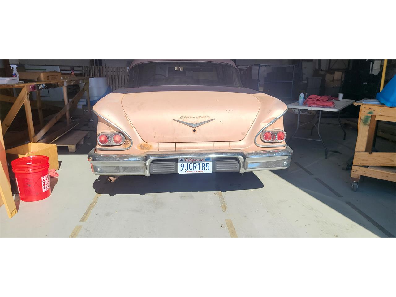 Chevrolet-Delray-1958-Salmon-Gray-4