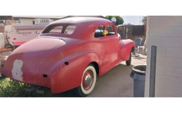 Chevrolet-Deluxe-1941-Red-2