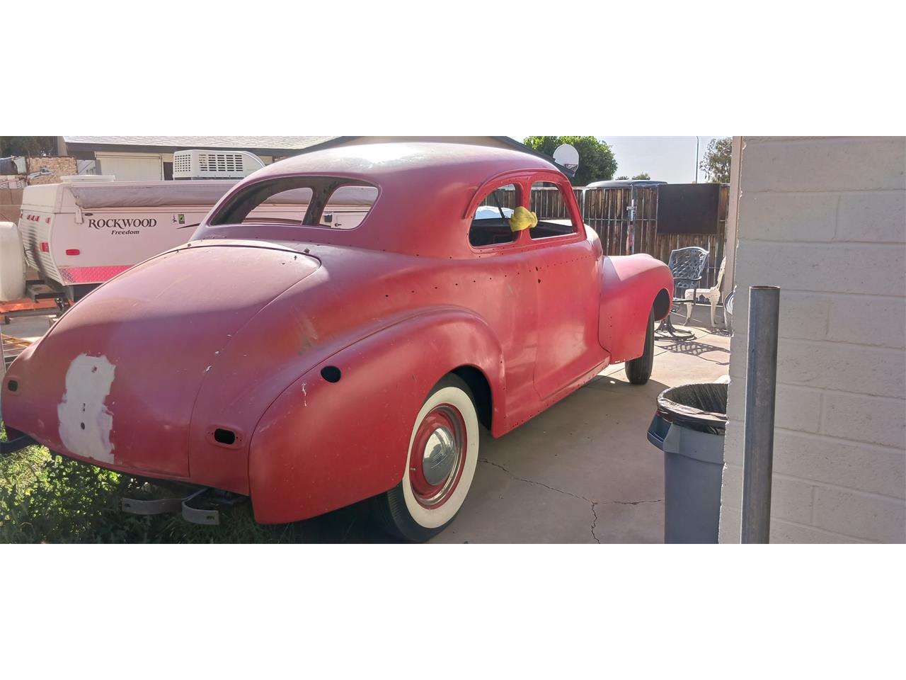 Chevrolet-Deluxe-1941-Red-2