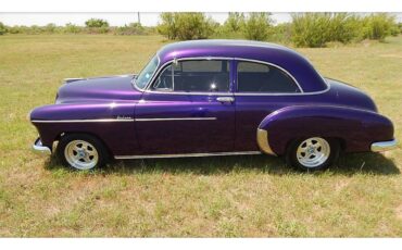 Chevrolet-Deluxe-1949-Purple-Gray-2