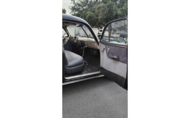 Chevrolet-Deluxe-1950-Black-Gray-8