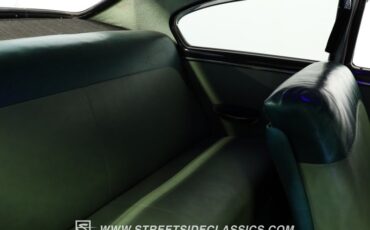 Chevrolet-Deluxe-1951-Green-Green-44