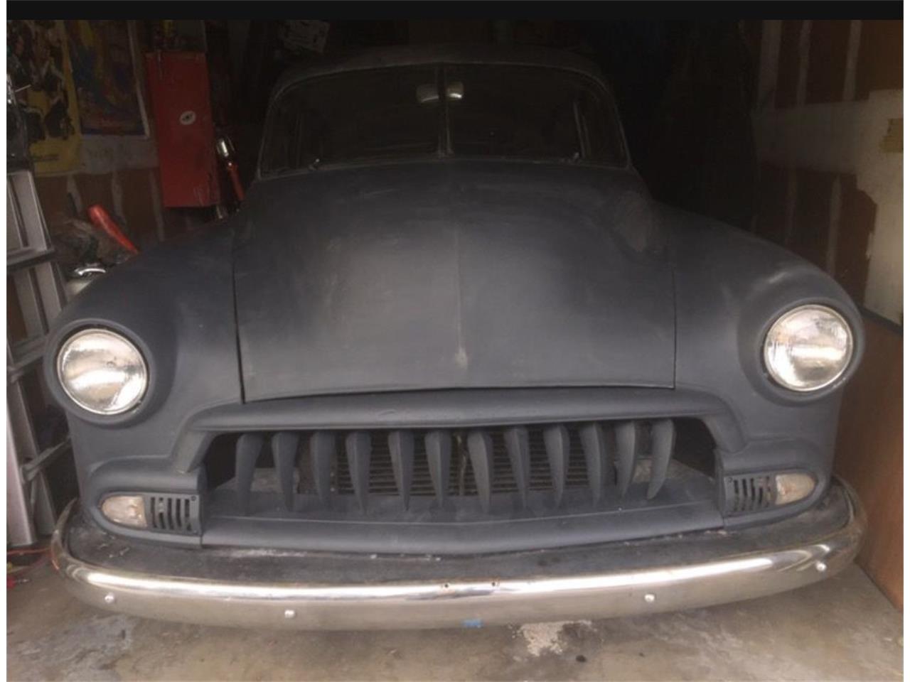Chevrolet-Deluxe-1951-Grey-White-blue-1