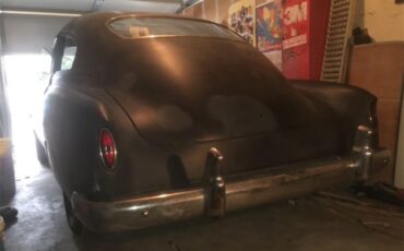 Chevrolet-Deluxe-1951-Grey-White-blue-5