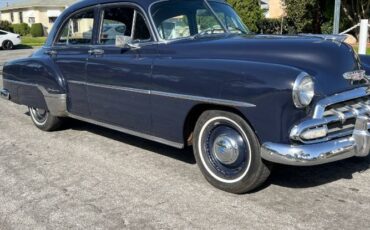 Chevrolet-Deluxe-1952-13